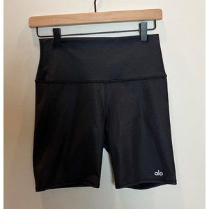 Alo Yoga 7" Biker Shorts Airbrush Size Small